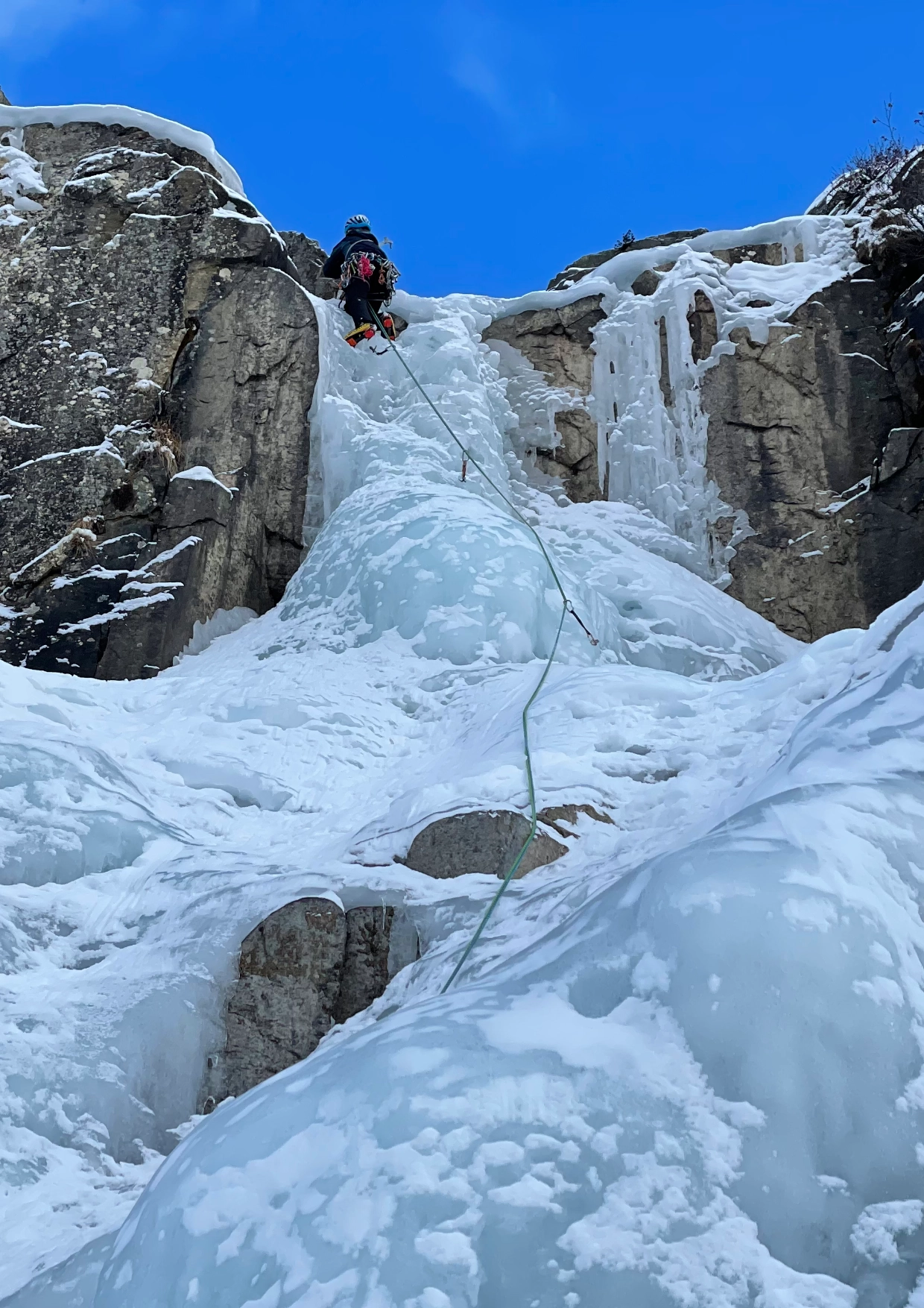 actividades guiadas de escalada en hielo